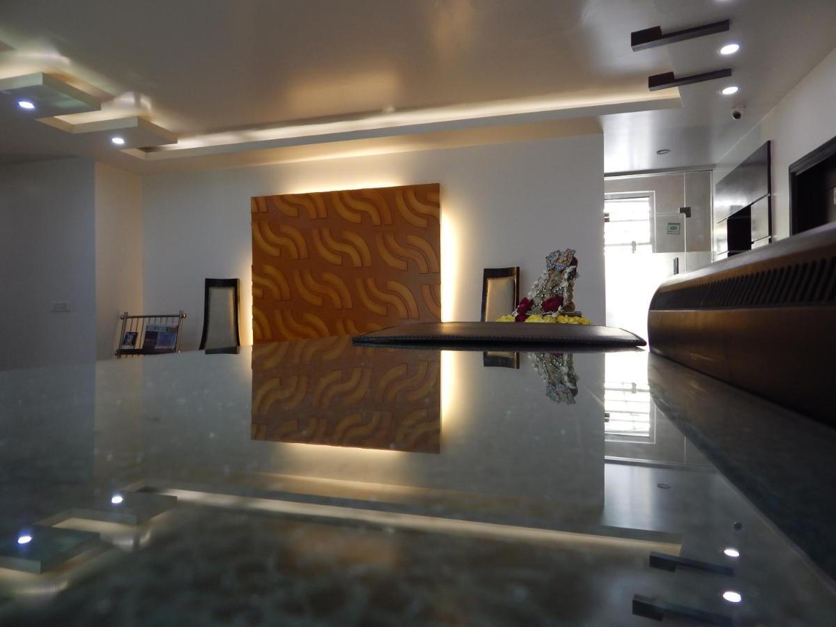 Hotel The Marque 마투라 외부 사진