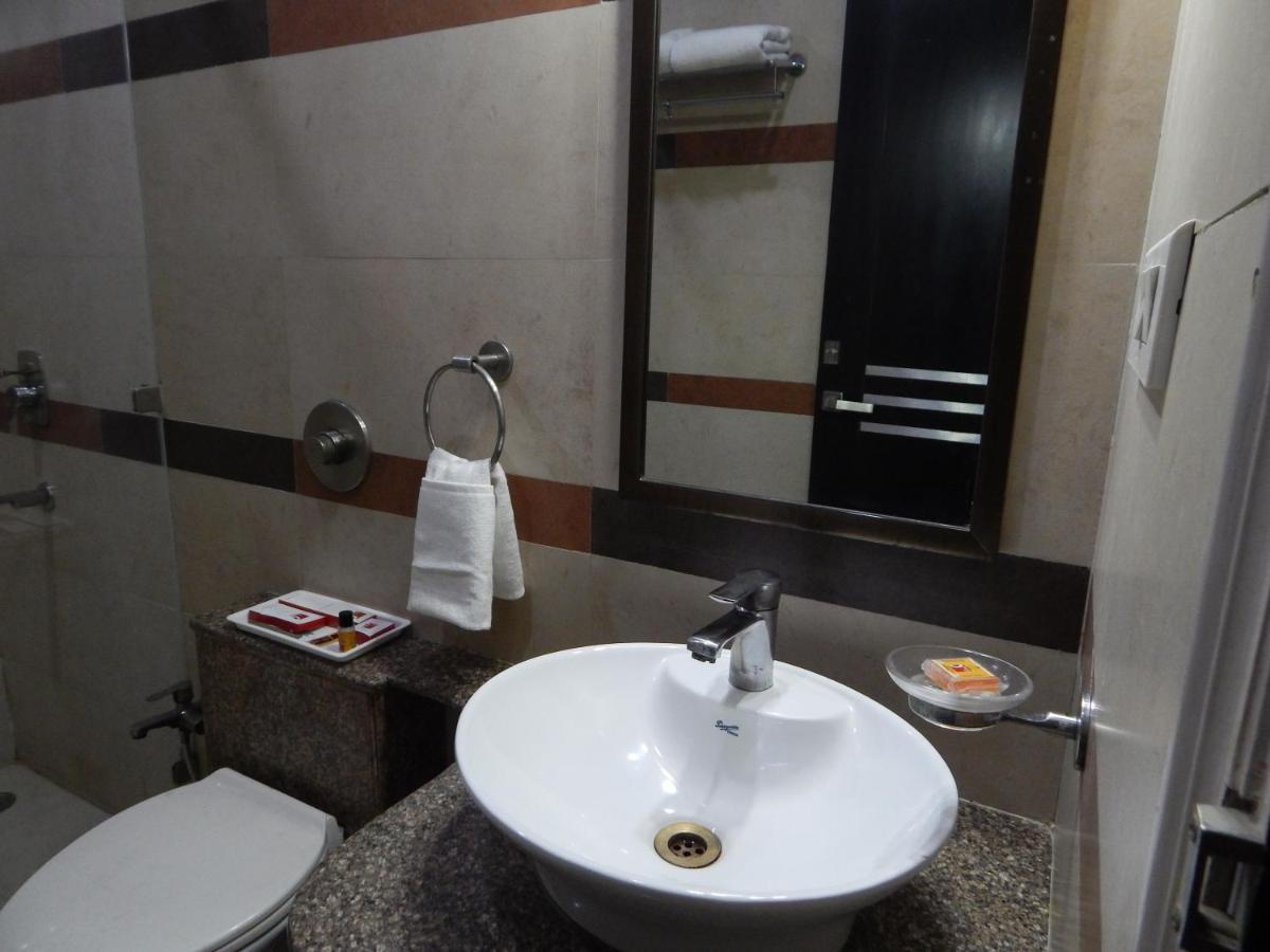 Hotel The Marque 마투라 외부 사진