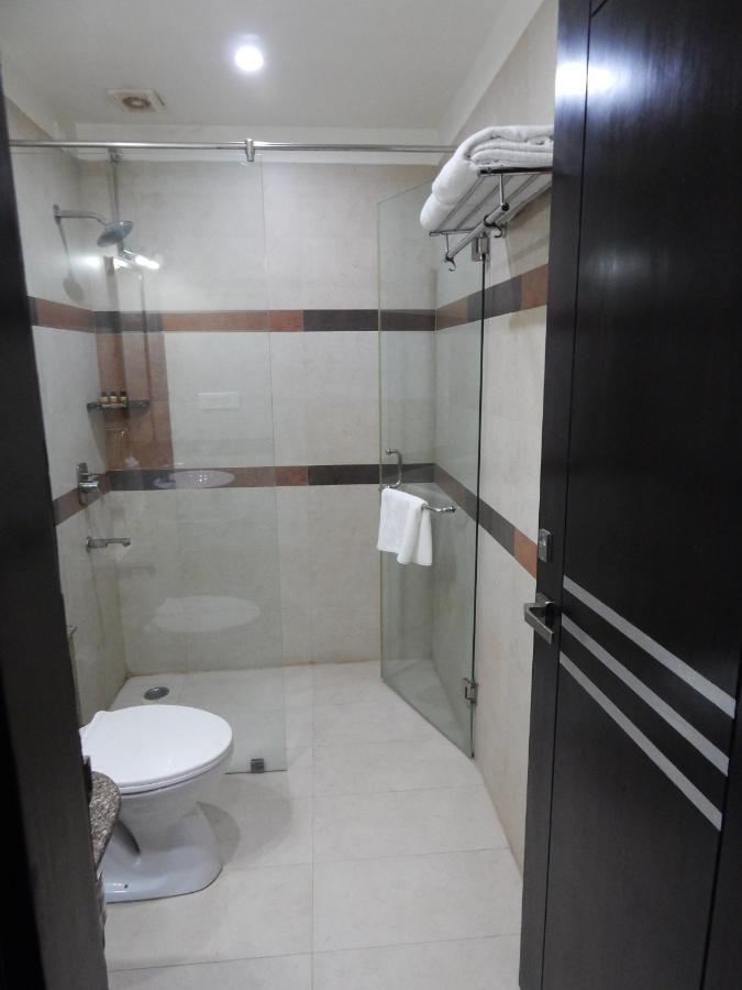 Hotel The Marque 마투라 외부 사진